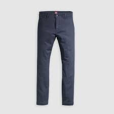Levi's Standard Fit Chino Pants
